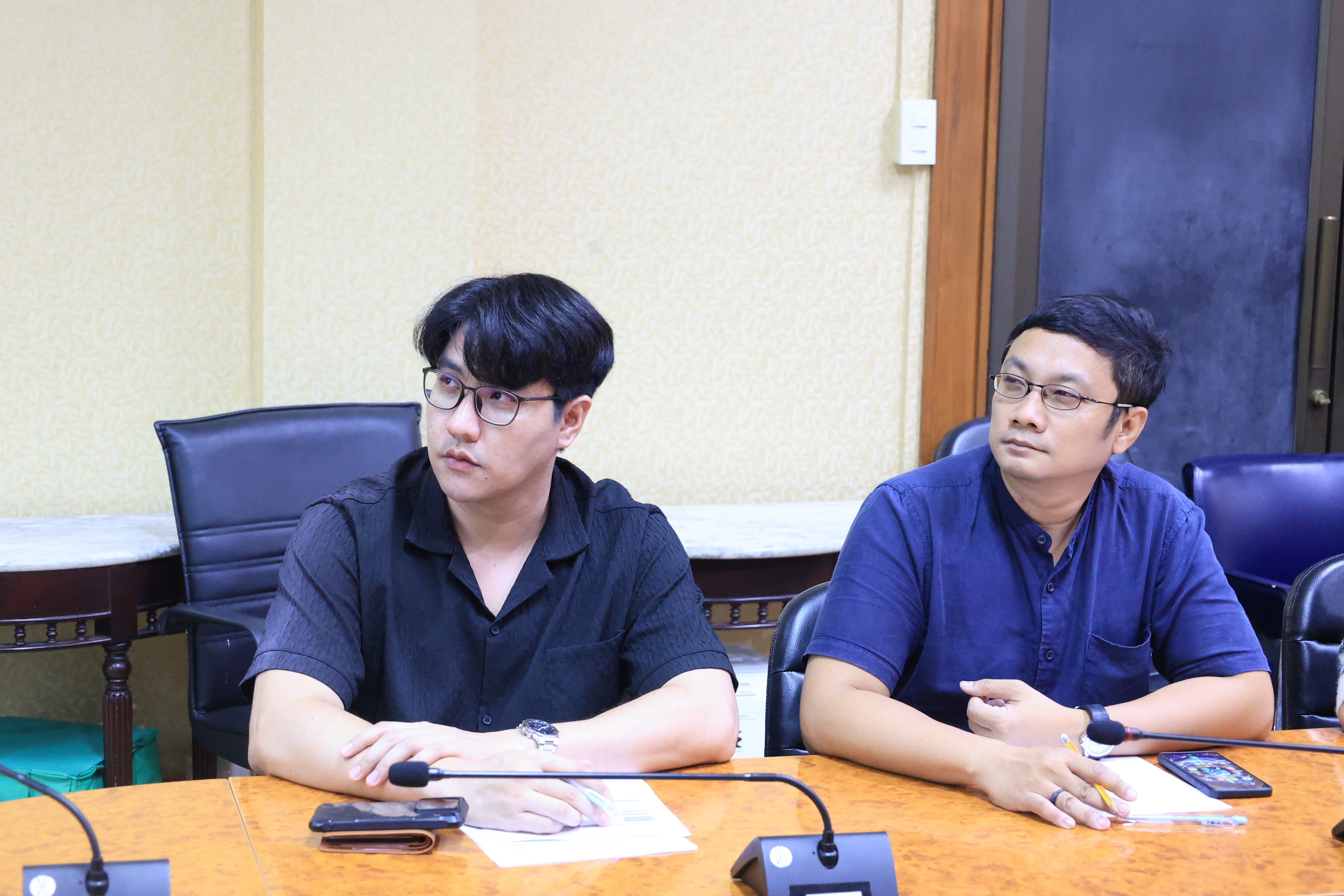 title - ประชุมคณะทำงานขับเคลื่อนการปฏิบัติตามพระราชบัญญัติการอำนวยความสะดวกในการพิจารณาอนุญาตและการให้บริการแก่ประชาชน พ.ศ. 2569 ครั้งที่ 1/2569 พร้อมประชุมผ่านระบบออนไลน์ GDCC Space Plus